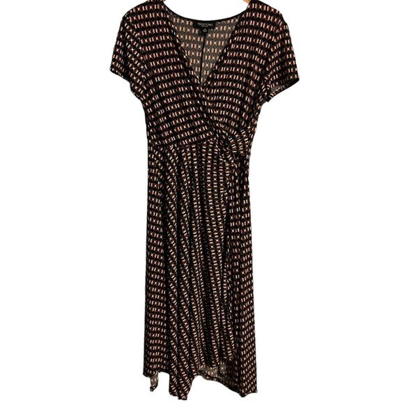 Wrap Dress by Perceptions Size Medium handkerchief hem (faux wrap) - Picture 3 of 14